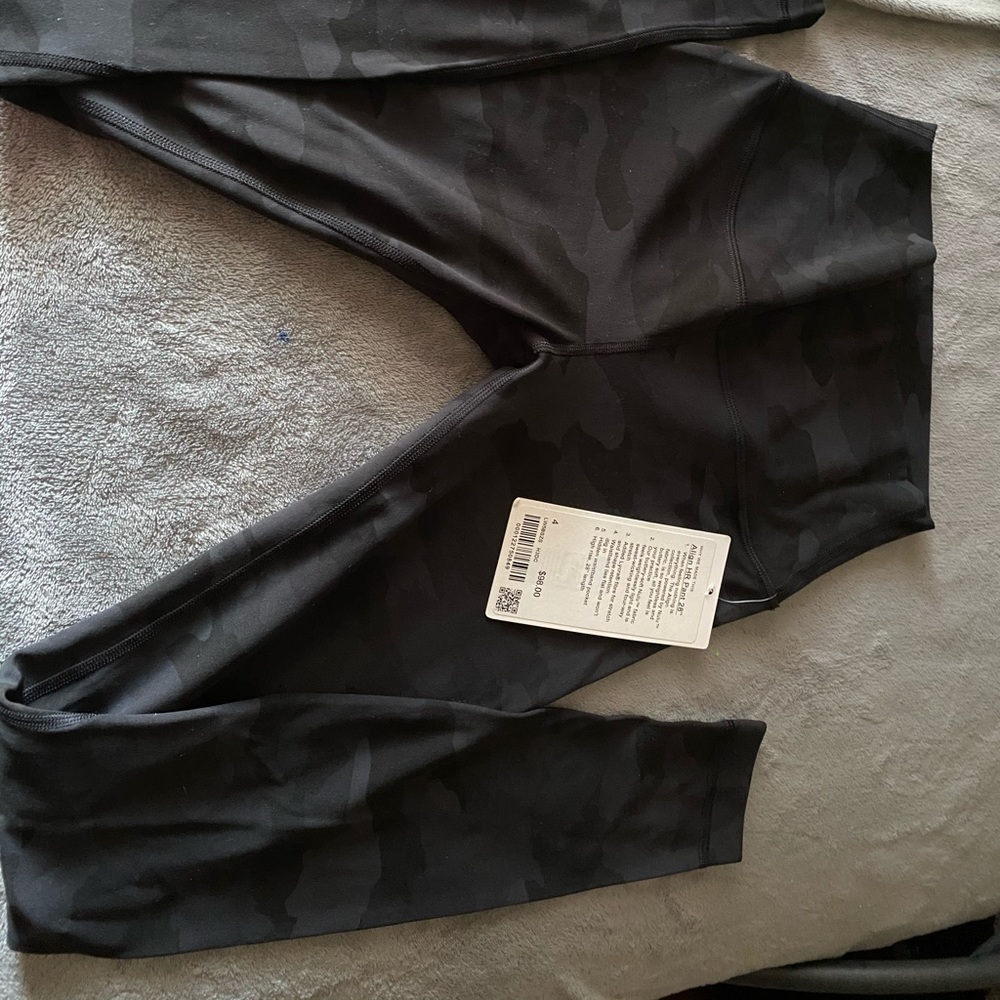 SOLD 🛑Lululemon leggings